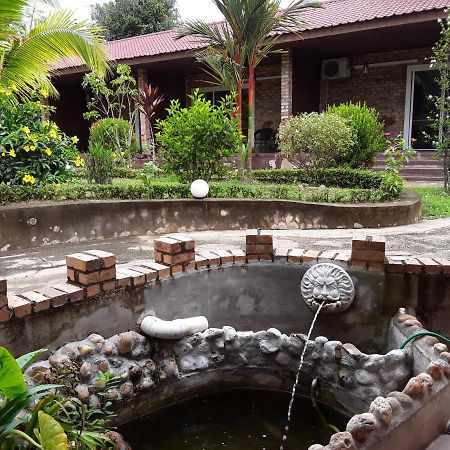 Balai Serama Guesthouse Kuala Tahan Extérieur photo