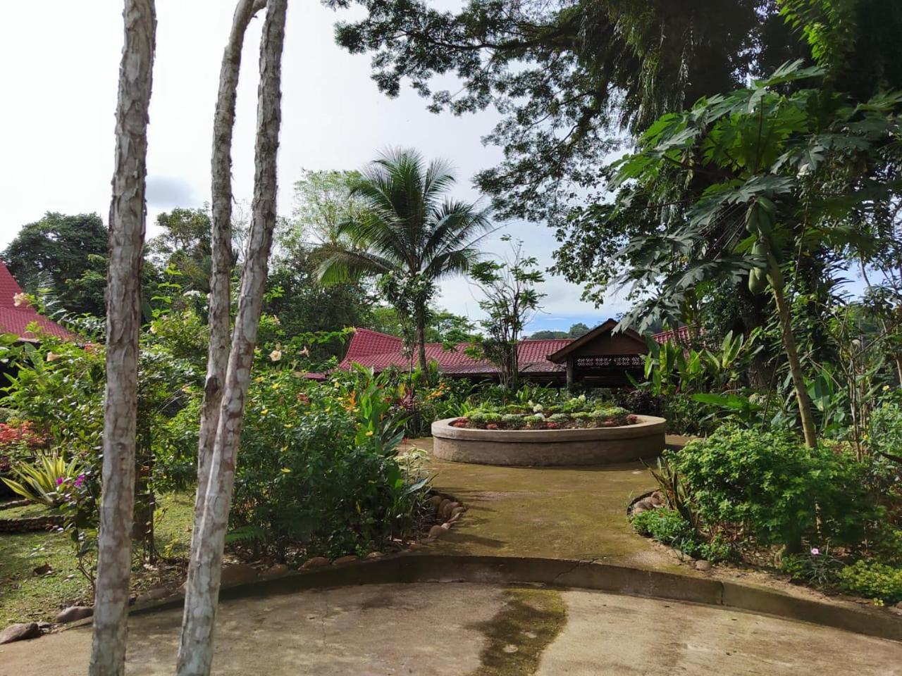 Balai Serama Guesthouse Kuala Tahan Extérieur photo
