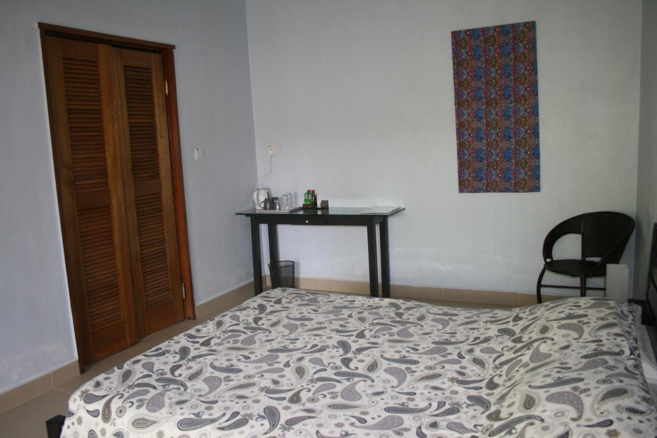 Balai Serama Guesthouse Kuala Tahan Extérieur photo