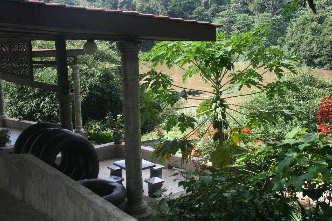 Balai Serama Guesthouse Kuala Tahan Extérieur photo