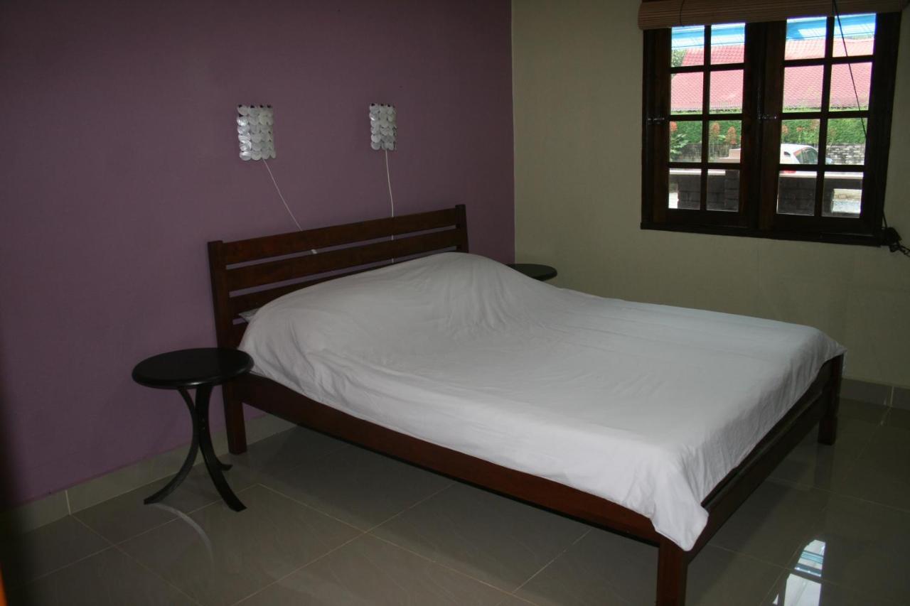 Balai Serama Guesthouse Kuala Tahan Extérieur photo